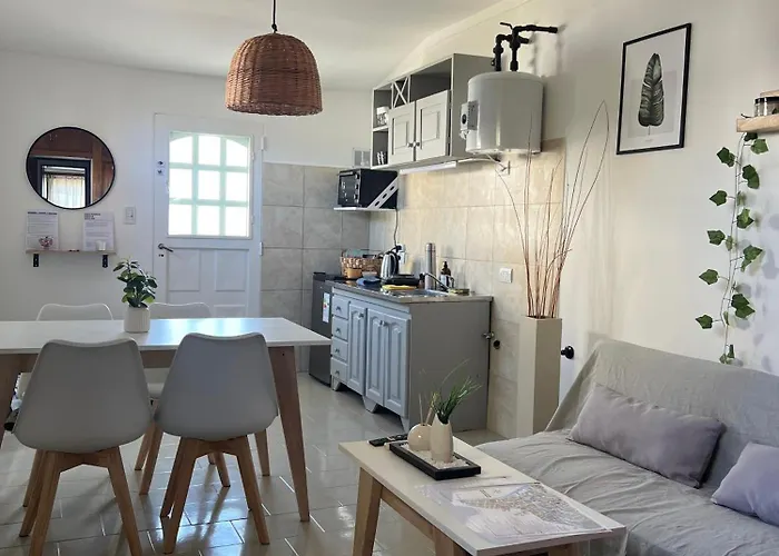 Casa Orejas - Departamentos En Tigre Centro